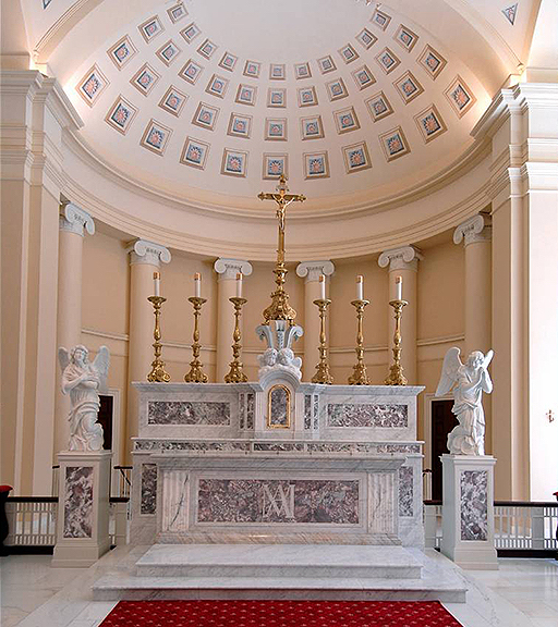 Baltimore Basilica Alter after restoration